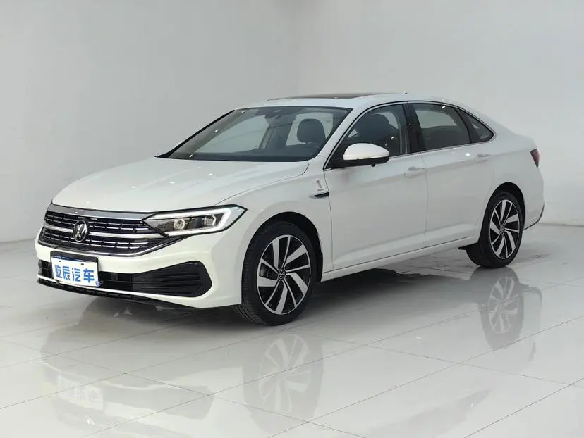 Volkswagen Sagitar 300TSI DSG Excellent Edition