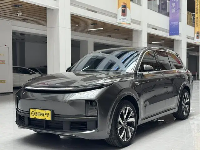 Li Auto Ideal L8 Pro version