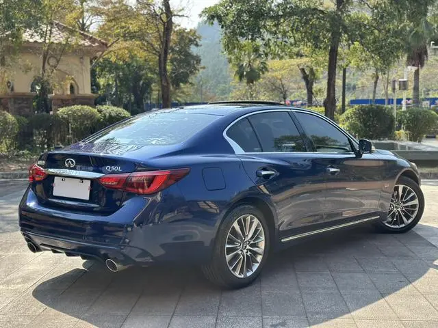 Infiniti Infiniti Q50L 2.0T Yixiang Edition Country V