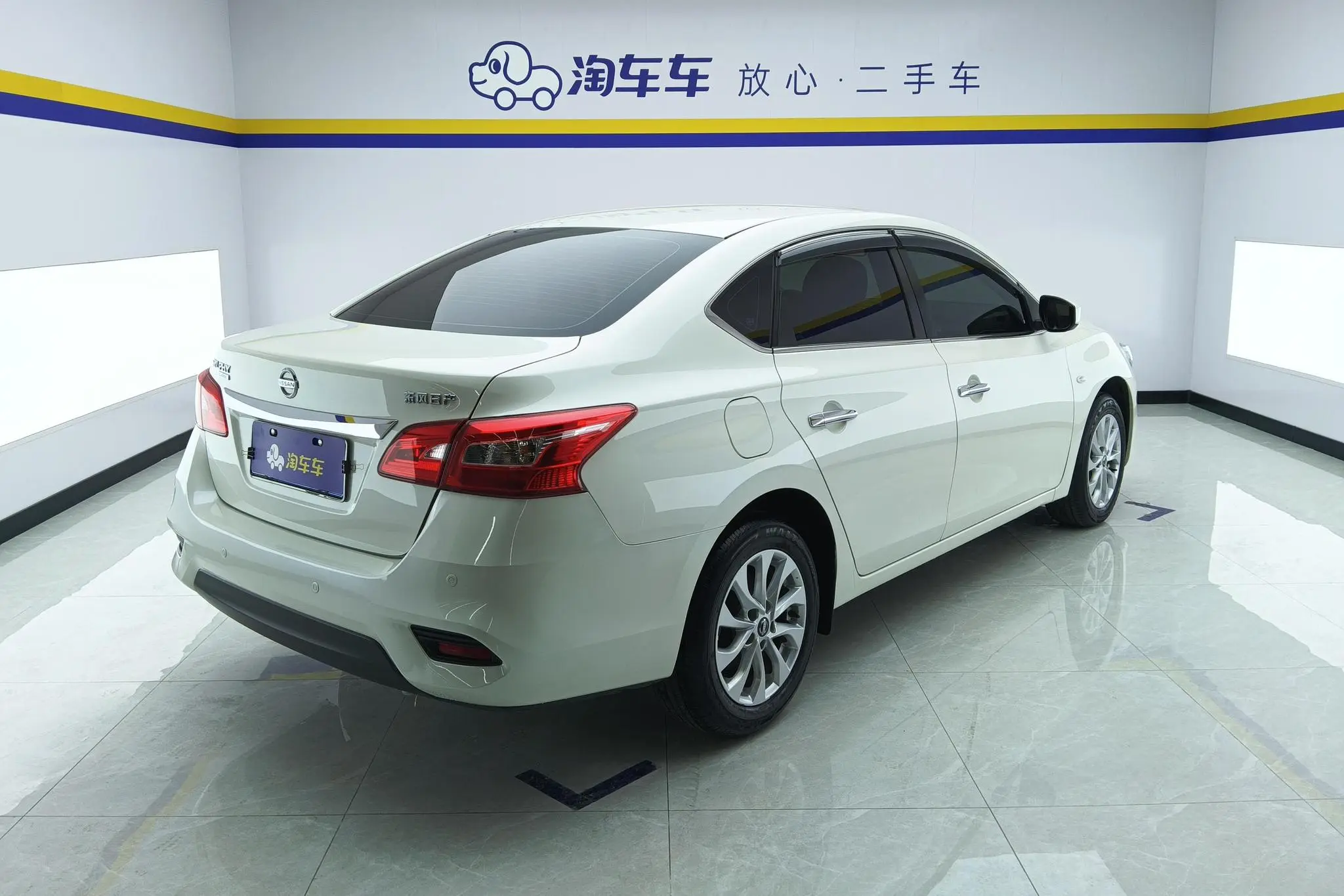 Nissan Xuan Yi Facelift Classic 1.6 XL CVT Deluxe Edition