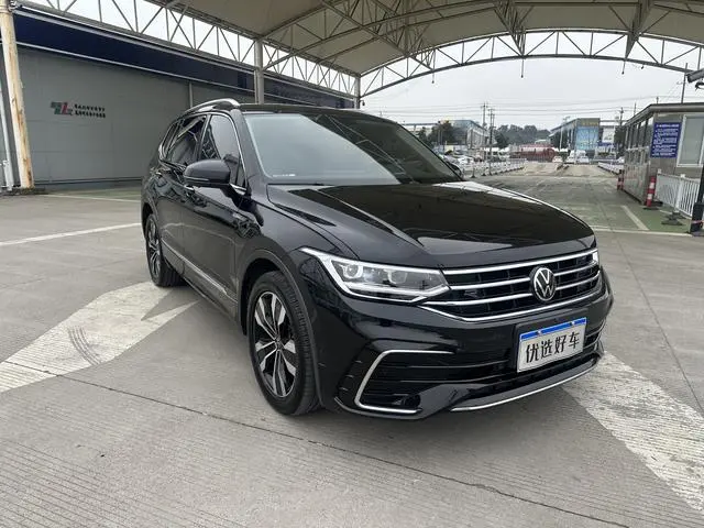 Volkswagen Tiguan L 330TSI two-wheel drive R-Line Premium edition