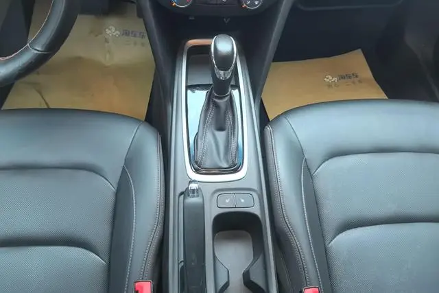 Chevrolet Cruze RS 330T automatic happy Version