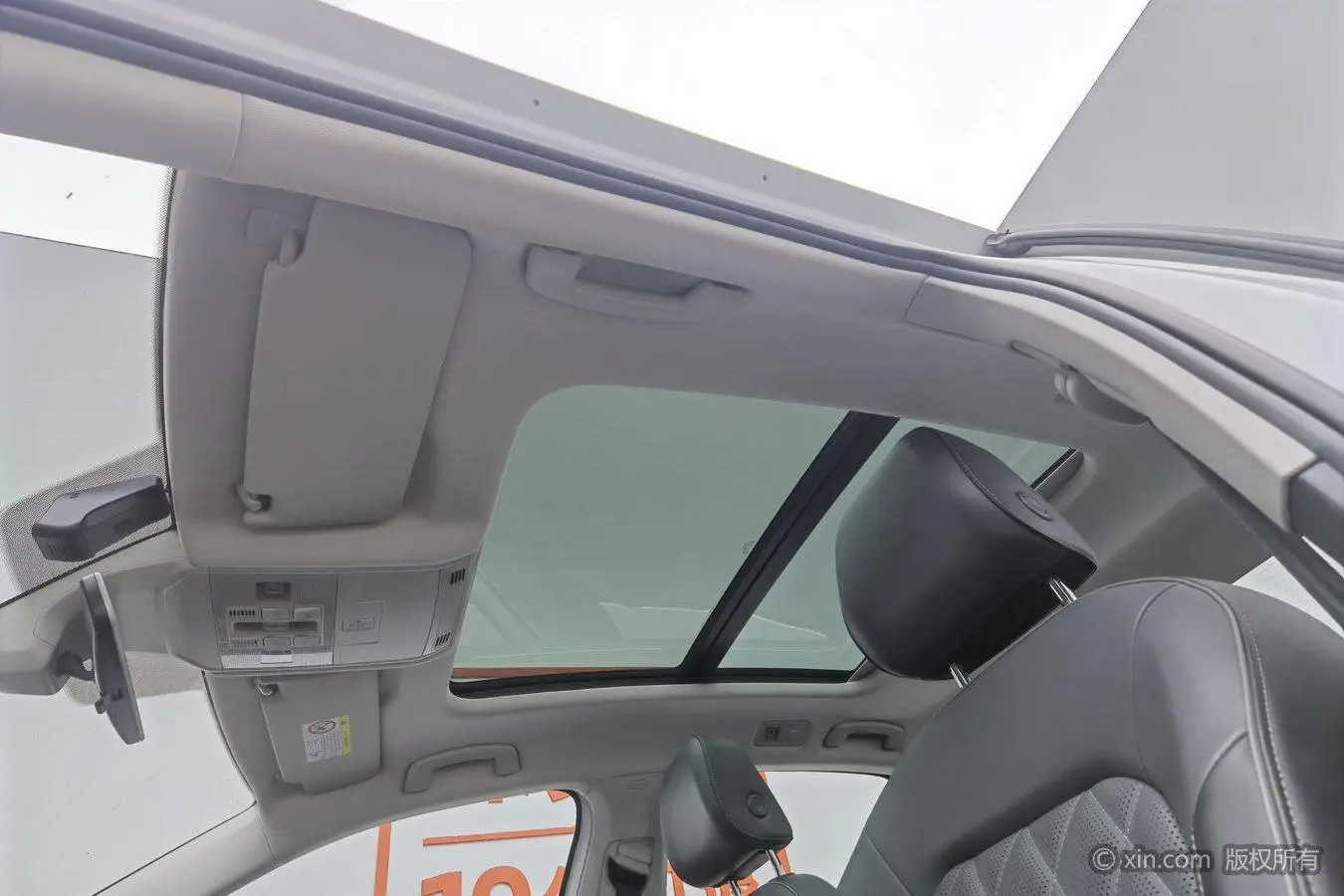 Volkswagen Sagitar 300TSI DSG Beyond Edition