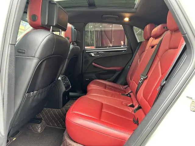Porsche Macan Macan S 3.0T