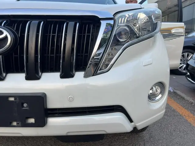 TOYOTA Prado 3.5L automatic TX-L NAVI