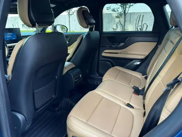 Lincoln Adventurer 2.0T two-wheel drive Zunya edition