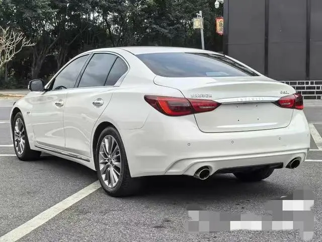 Infiniti Infiniti Q50L 2.0T Yixiang Edition Country VI