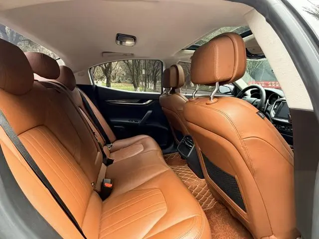 Maserati Ghibli 3.0T Standard Edition