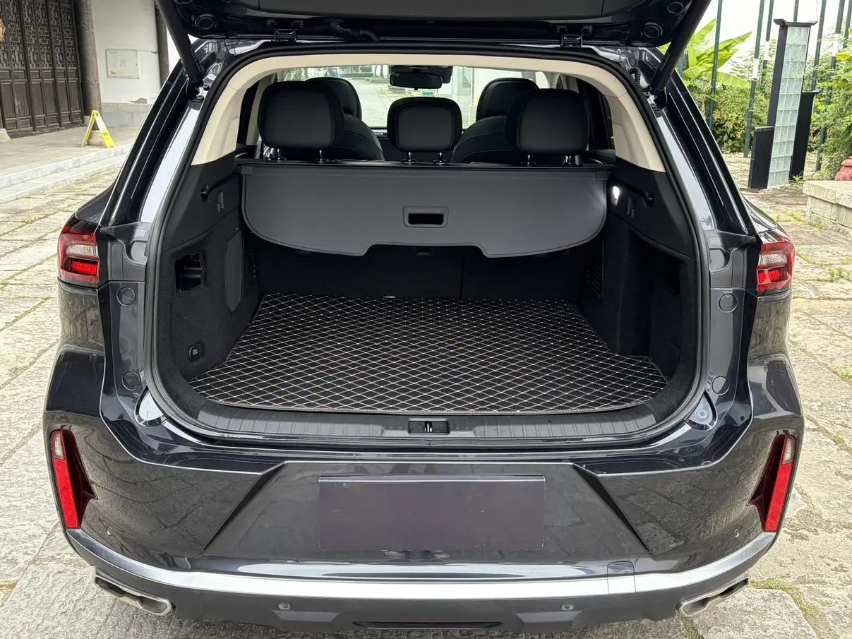EXEED Xingtu Lingyun Lingyun 400T two-wheel drive Star Edition