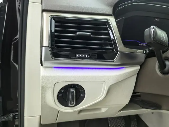 Volkswagen Weiran 380TSI Ultimate Edition
