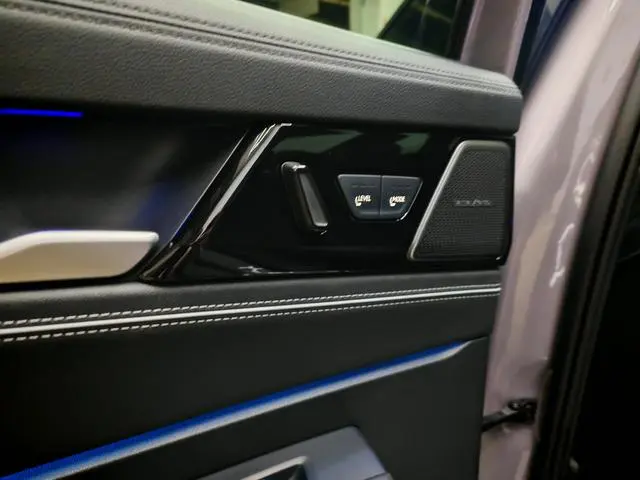 Volkswagen Passat Pro 380TSI Dragon Edition