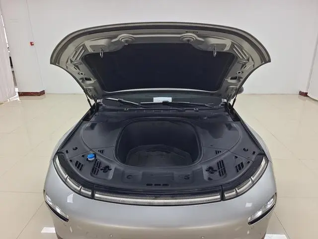Xpeng Xiaopeng P7 480N