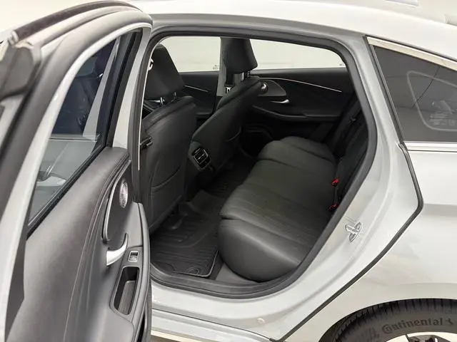 Chery Fengyun Fengyun A8 127 Yufeng Edition