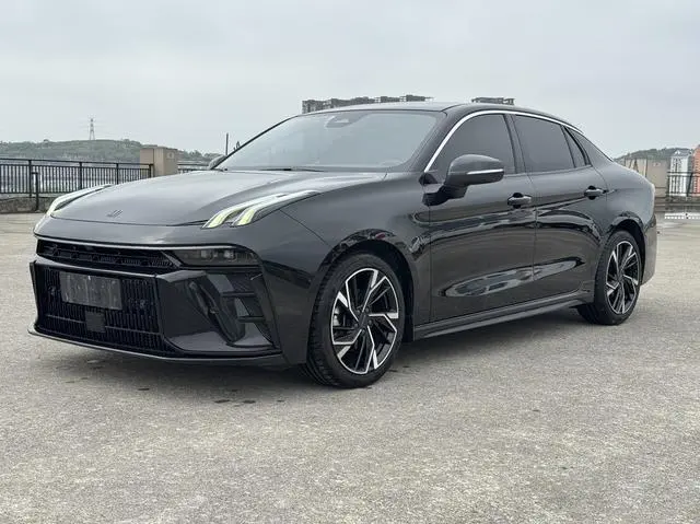 LYNK & CO Lynk 03 2.0 TD DCT Jin Pro