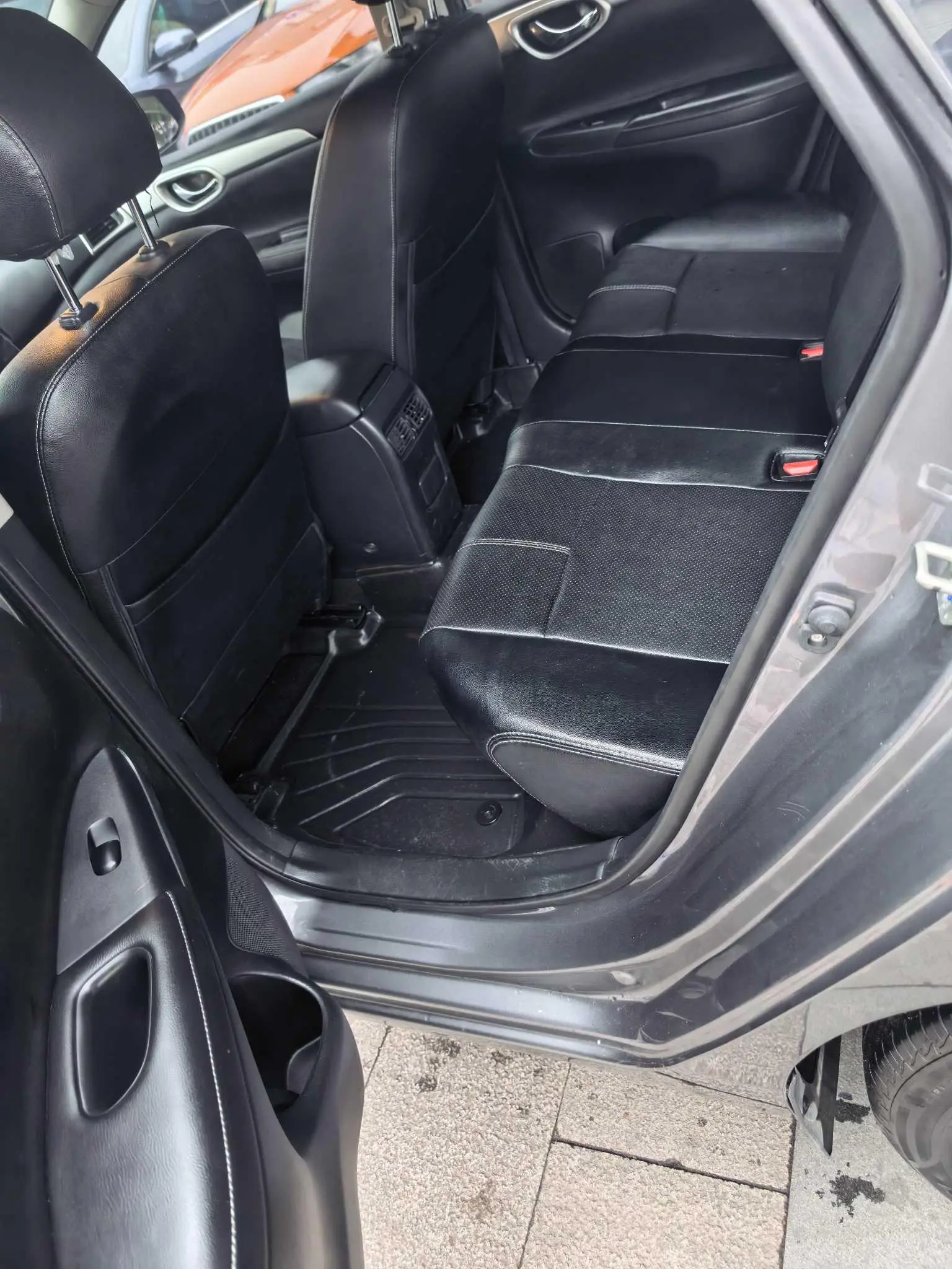 Nissan Xuan Yi Classic 1.6L XE CVT Comfort Edition