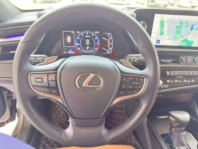 Lexus Lexus ES 200 Excellent Edition