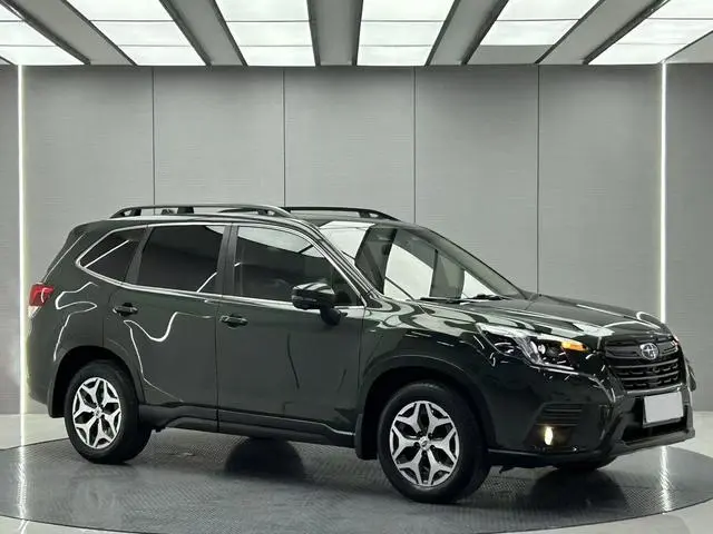 Subaru FORESTER Forester 2.0i AWD Deluxe Edition EyeSight
