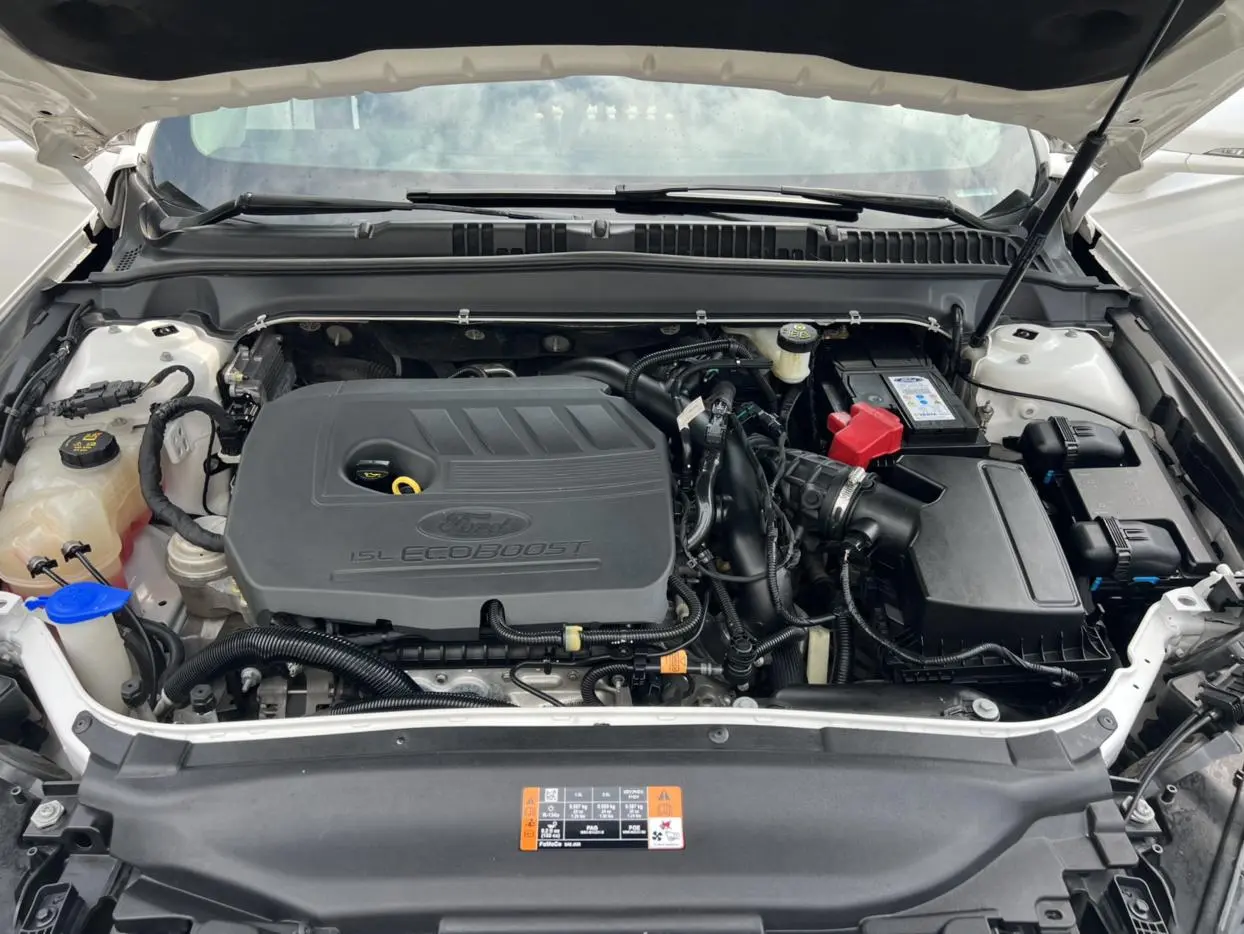 Ford Mondeo EcoBoost 180 Luxury