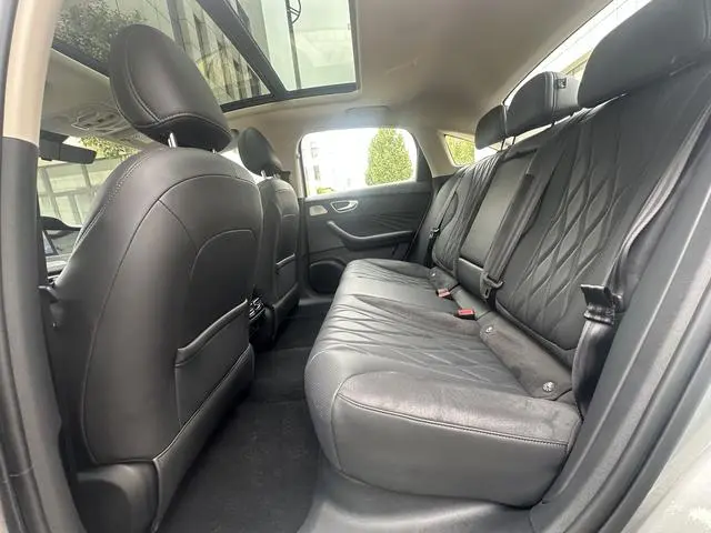 Roewe Roewe D7 DMH 125 Ultimate Edition