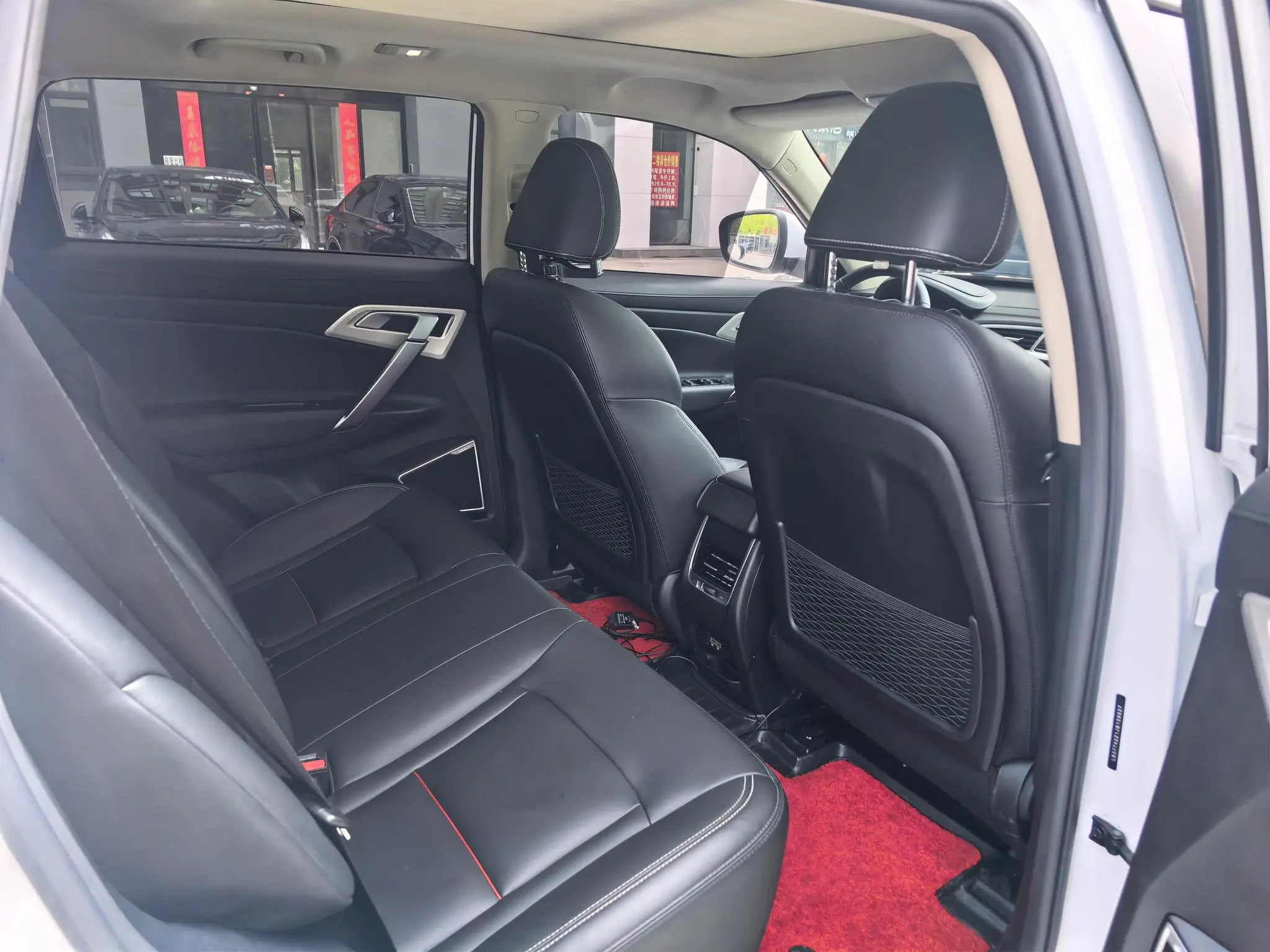 Geely Boyue 1.8TD automatic two-wheel drive intelligent 4G connected version