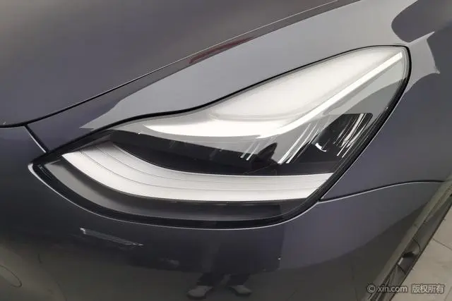 Tesla Model 3 Upgraded version of standard battery life rear drive