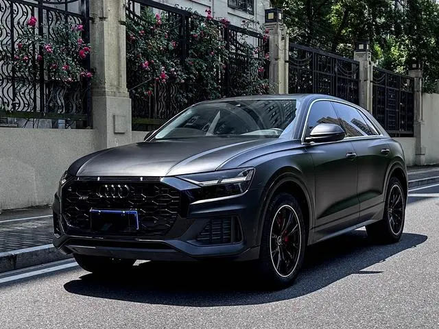 Audi Audi Q8 45 TFSI luxury Elegant Type