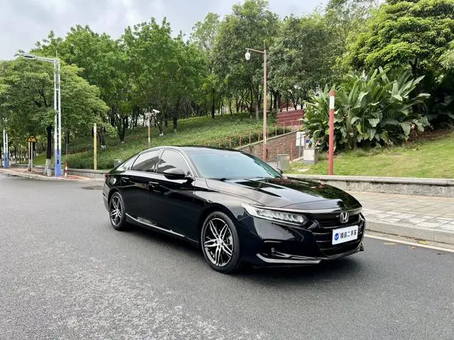 Honda Accord 260TURBO Magic Night*Premium Edition