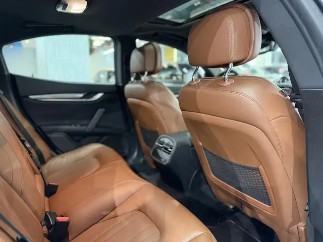 Maserati Ghibli 3.0T Standard Edition