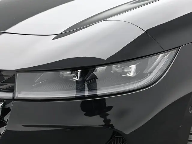 VOYAH Lantu chasing light PHEV Ultra-long battery life, four-wheel drive ultimate edition