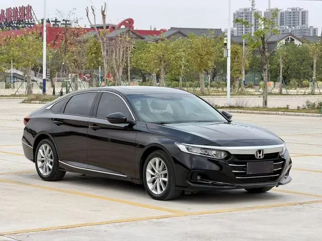 Honda Accord 260TURBO Deluxe Edition