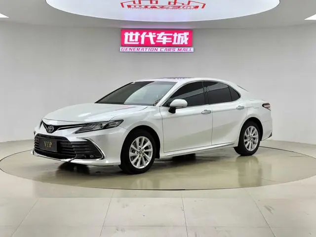 TOYOTA Camry 2.0GVP Leading Edition
