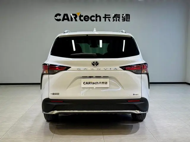 TOYOTA Grevia Smart electric hybrid dual engine 2.5L two-wheel drive comfort version