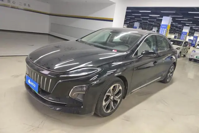 Hongqi Hongqi E-QM5 Network charging T3 version 5 seats