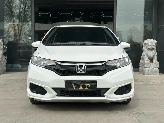 Honda Fit 1.5L CVT Comfortable sunroof Version