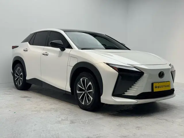 Lexus Lexus RZ 450e DIRECT4 Indulgent Edition