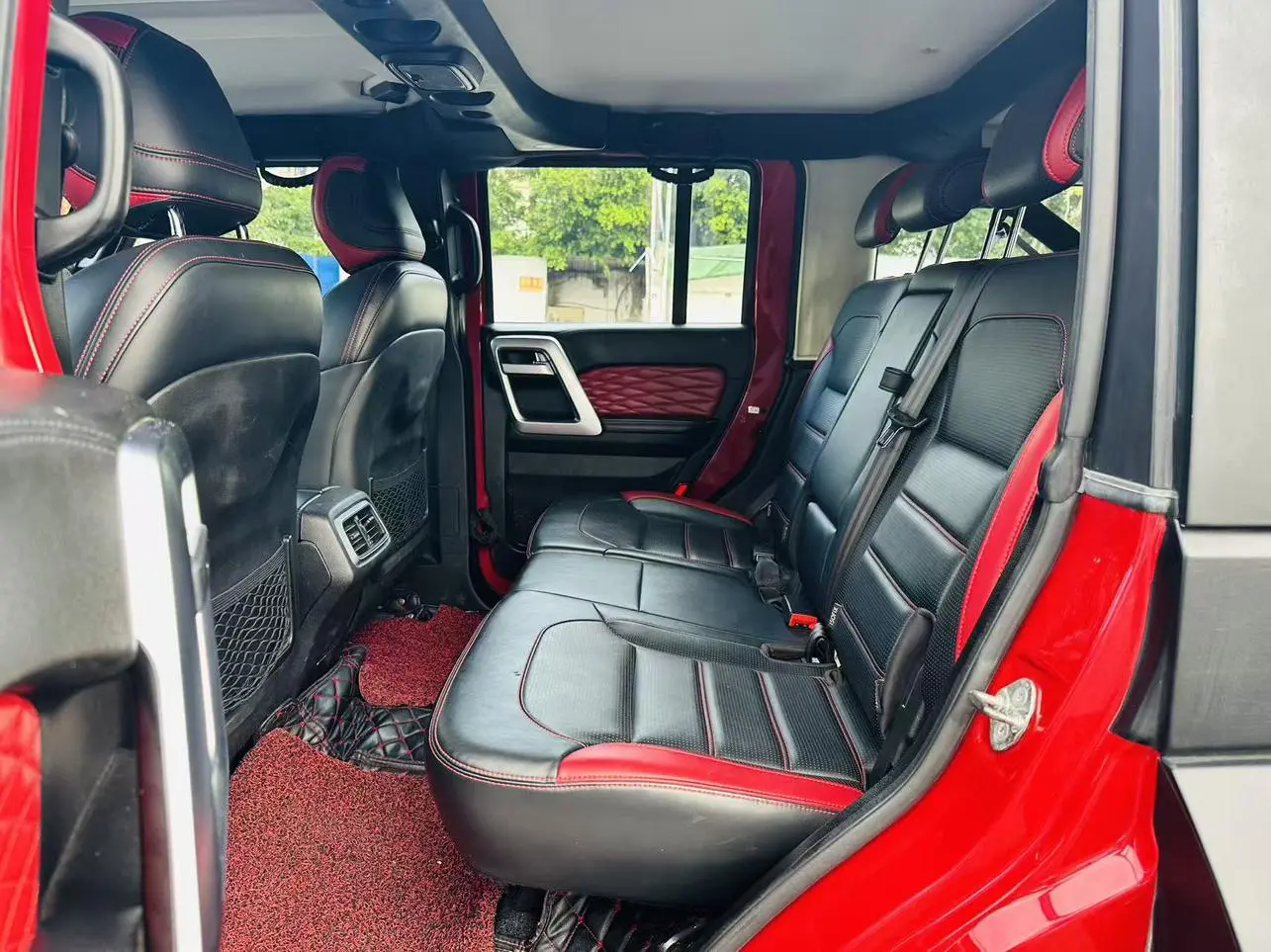 Beijing Beijing off-road BJ40 PLUS 2.3T automatic four-wheel drive exclusive edition Country VI