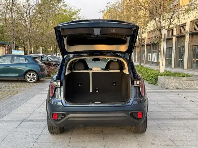 LYNK & CO Lynk 01 2.0T two-wheel drive Yao Pro version