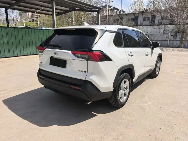 TOYOTA RAV4 Rongfang 2.0L CVT two-wheel drive urban edition