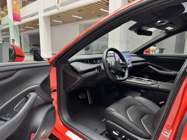 Xiaomi Xiaomi SU7 Four-wheel drive, long battery life, Max version