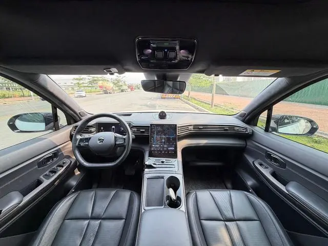 NIO NIO ES8 580KM signature edition seven seats