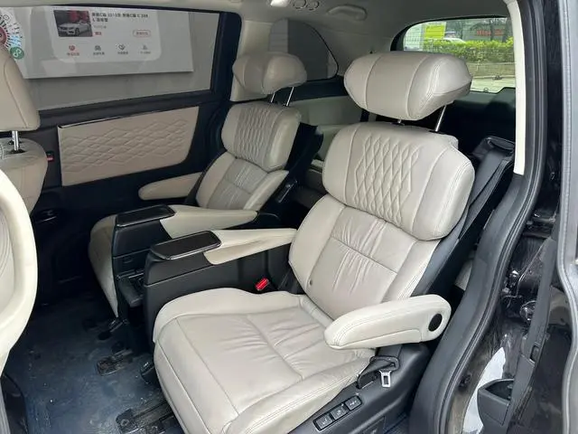 Honda Ai Lishen 2.0L e: HEV Deluxe Edition