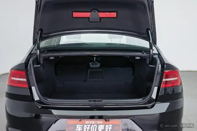 Volkswagen Magotan 330TSI DSG luxury Country V