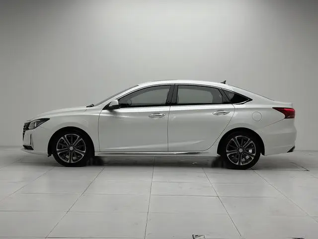 Changan Ruicheng CC Blue Whale Version 1.5T DCT Luxury