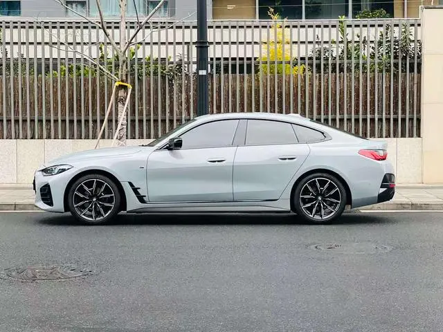 BMW BMW 4 Series 425i Gran Coupe M Sports Yao Ye Suit