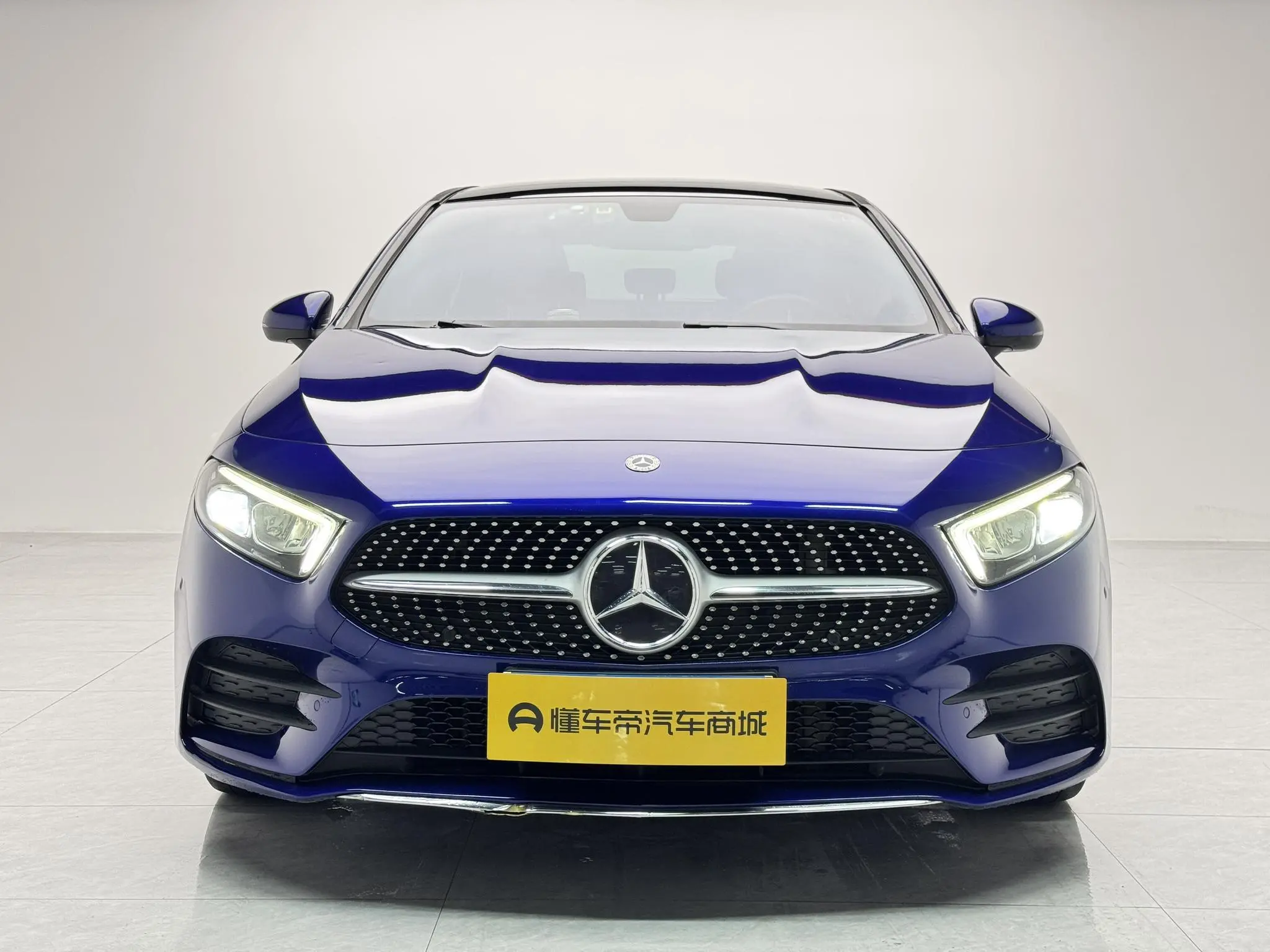 Mercedes-Benz Mercedes-Benz A-class A 200 L sports sedan