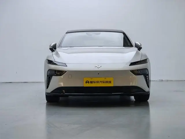 Dongfeng eπ eπ007 Pure electric 530Pro version