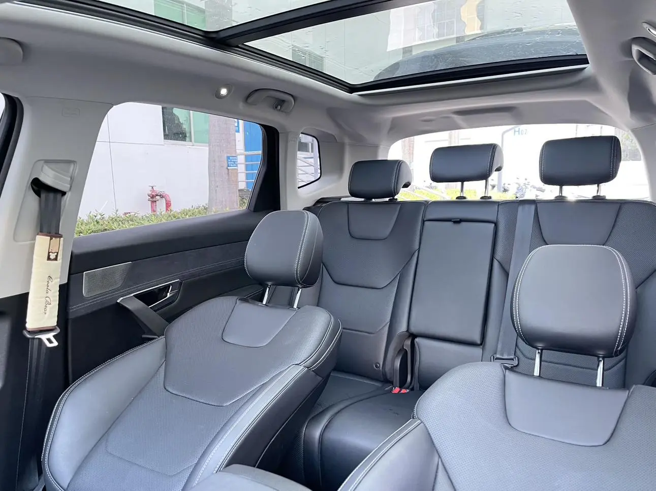 BYD Song Pro DM DM 1.5T four-wheel drive performance version flagship model