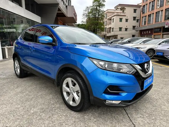 Nissan Qashqai 2.0L CVT Smart Edition