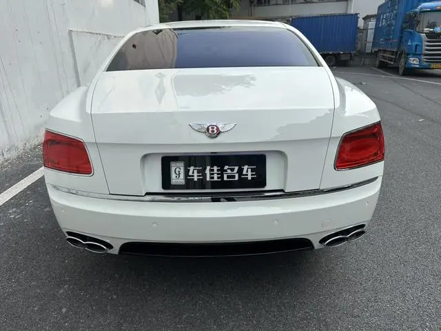 Bentley Flying 4.0T V8 Standard Edition
