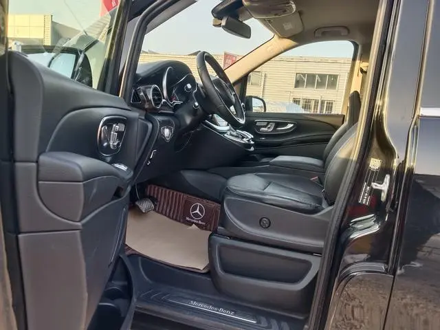 Mercedes-Benz Mercedes-Benz V-class V 260 Pilot Version Country V